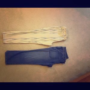 Lot of 2 Anne Taylor’s Loft cropped jeans.
